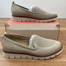 Easy Spirit Valina2 Light Natural Slip on Casual Shoes Women's Size 8 NEW
