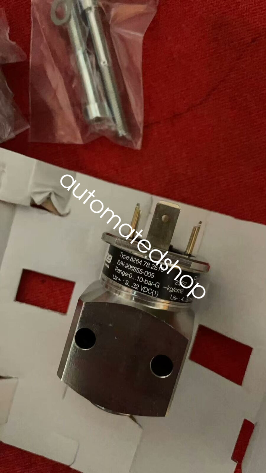 1PCS NEW 8264.78.2510  0-10 Pressure Sensor Shipping DHL or FedEX