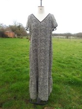 Lightweight Sequin Shoulder Tiered Maxi Dress Lined E-VIE Plus Size 20 Worn Once