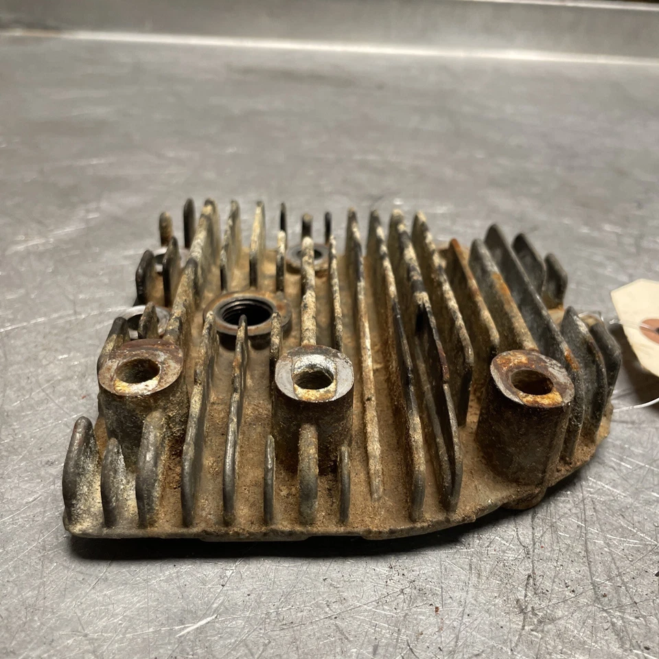 OEM GOOD USED 5HP TECUMSEH HS50-672726 CYLINDER HEAD 37675 - Image 2 of 3