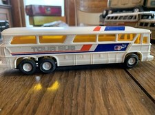 Scale Model Motor Coach Industries MCI MC8 Friction Powered Tour Bus