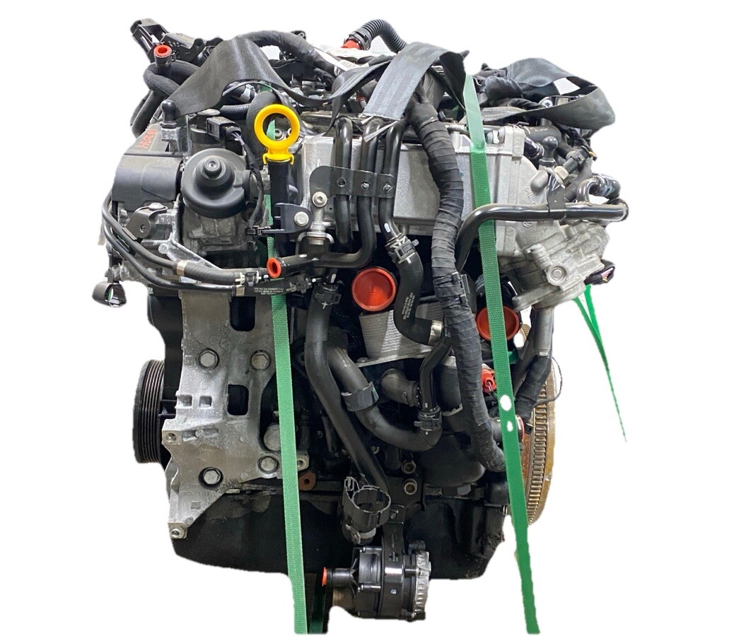 DDAA VW PASSAT 15-20 140KW 2,0 TDI DIESEL ENGINE 124000km 6Month - Main Image