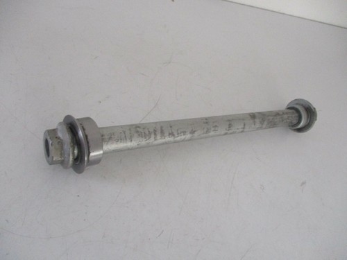 Hinterachse + Buchsen komplett Honda NT650V Deauville RC47 EZ.2001