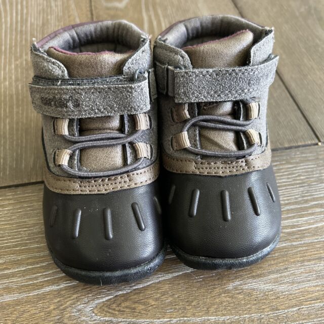 new baby boy carter navy brown boots winter Jonah size 5