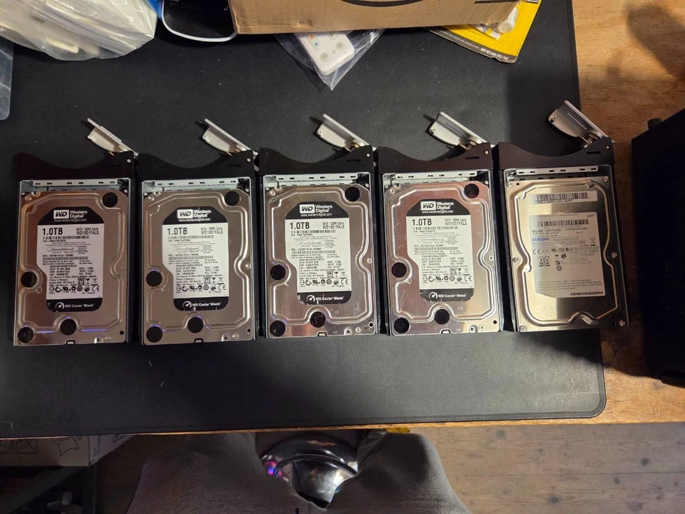 Terra NASBOX 5 G2 5TB 5x1TB WD Black Intel Atom FreeNas Xpenology - Bild 3 von 4