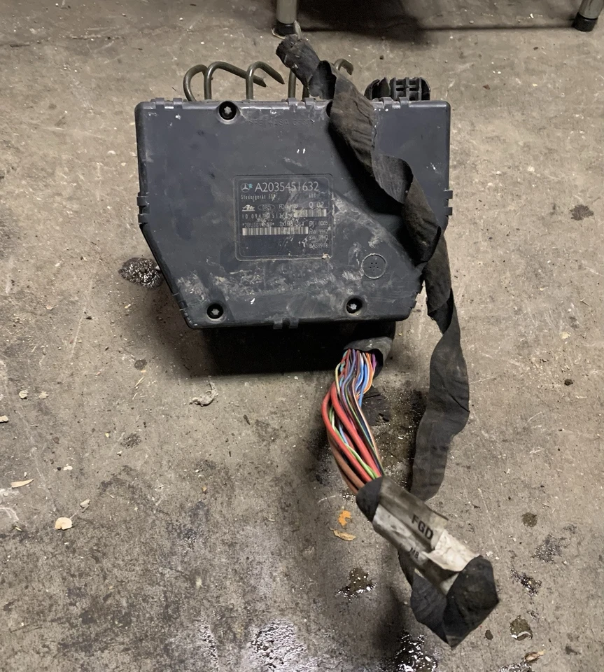 🧲02-05 Mercedes W203 C230 CLK500 ABS bomba de freno antibloqueo módulo ESP fabricante de equipos originales Foto 2 de 3