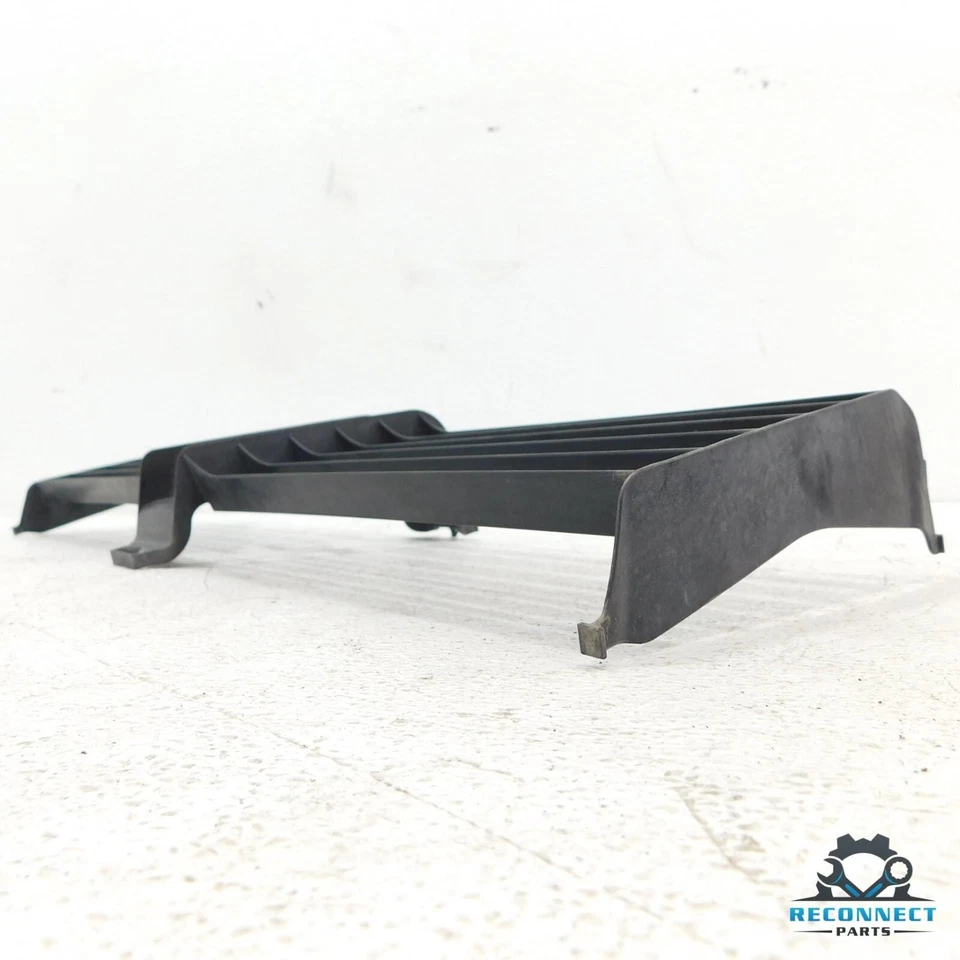 09-15 BMW 750Li F02 para-choque dianteiro grade superior radiador duto de ar canal aba fabricante de equipamento original - Imagem 2 de 4