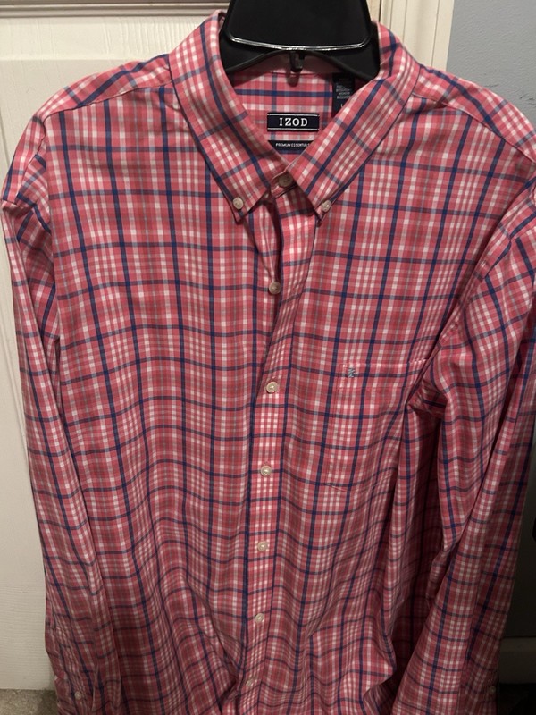 IZOD Premium Essentials Men’s Plaid Button Down Shirt Pink Blue Long Sleeve