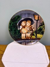 MJ Hummel Little Companions Stormy Weather Plate M7394 1989 Danbury Mint