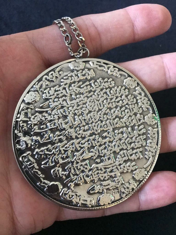 925K Sterling Silver, Muslim Ornate Repousse Round Mirror - Image 4 of 4