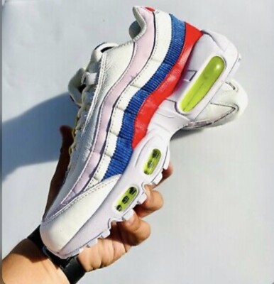 air max 95 se レア！ Nike Air Max 95 SE Woman's Size 6 Corduroy Panache - Sail Arctic