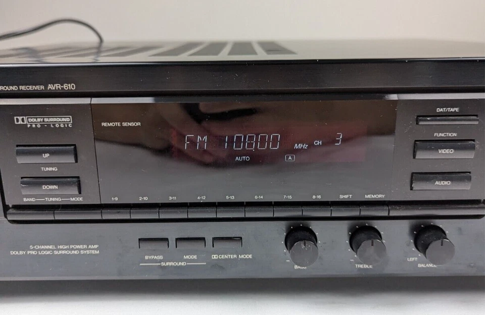 Denon AVR-610 - 5 Channel Dolby Surround 75W Amp Phono Japan - Tested Working - Image 3 of 4