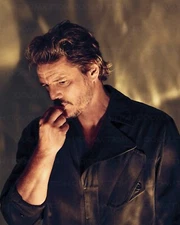 Pedro Pascal 8x10 Photo WM