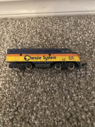 Tyco 224-03 Ho USA Loco Diesel F9 Chessie System 4015 - Éclairage - Proche Neuf