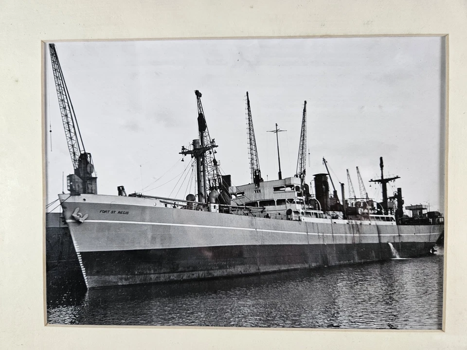 FORT ST REGIS WWII CARGO SHIP ORIGINAL SILVER GELATIN PHOTOGRAPH RARE IMAGE - image 3 of 4