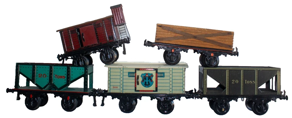 1910-1915 Pre-War  Bing 1-gauge large LOT of 5 Freight Cars - Image 2 of 4