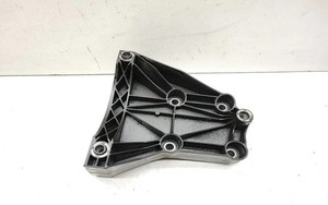 BMW X3 E83 Klimakompressorhalterung 7792202 3.00 Diesel 110kw 2006 33632323