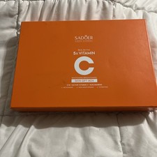 Vitamin C Facial Skin Care Set Anti Aging Hydrating Brightening Gift Box 6 pcs