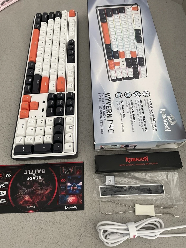 K689 PRO Wireless Gasket RGB Gaming Keyboard, 108 Keys, White + Black + Orange - Image 4 of 4