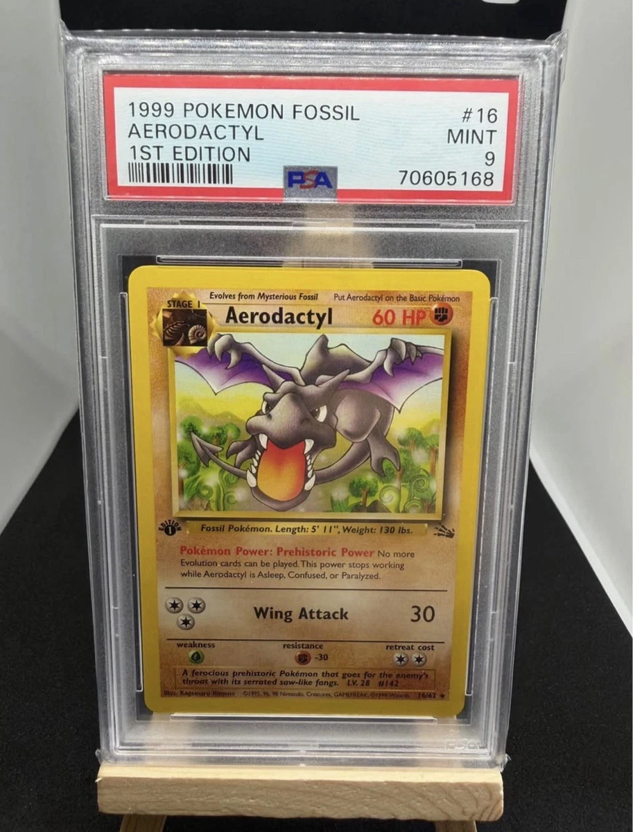Pokémon TCG 1st Edition Fossil Individual Collectable Card Game