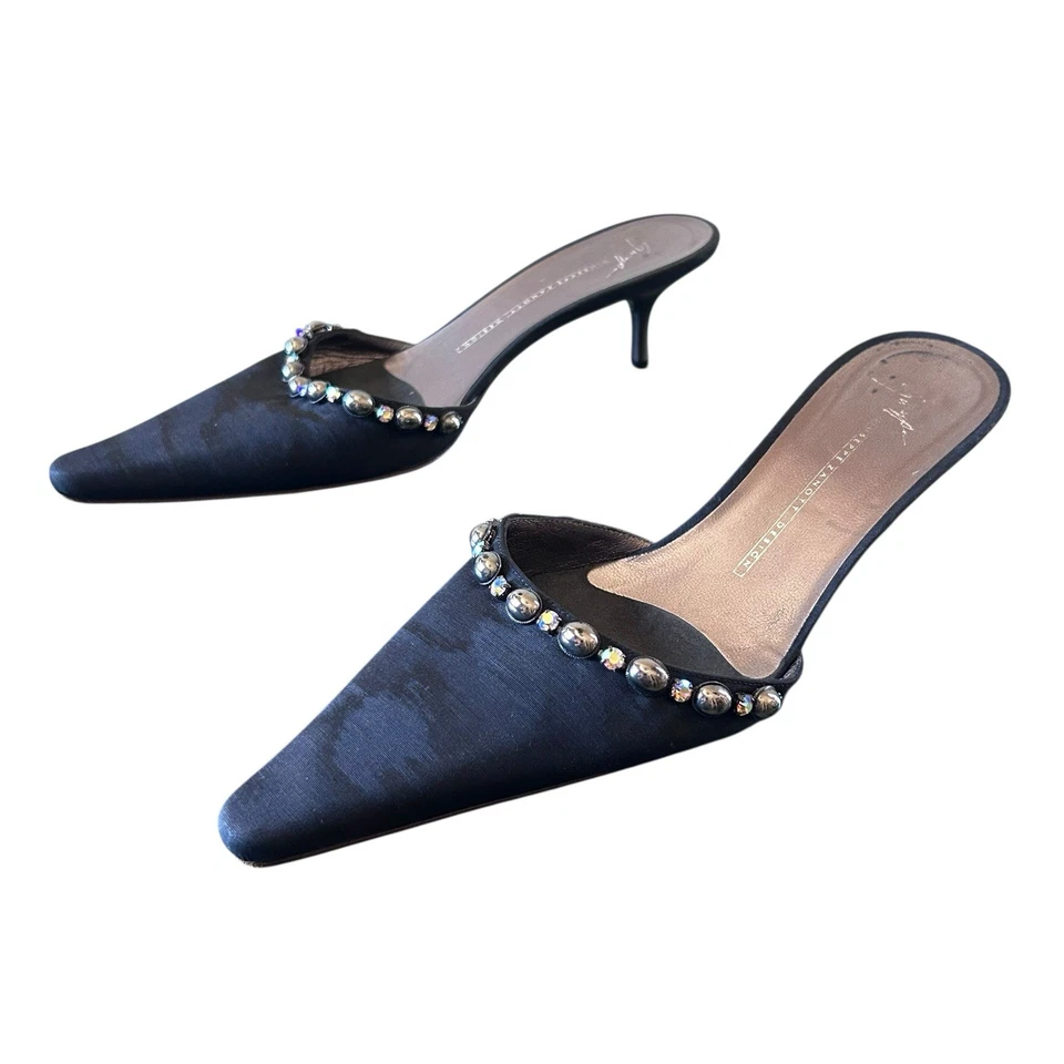 Tacones de mula vintage Giuseppe Zanotti adornados 7,5 Italia piedras preciosas tacón de gatito Foto 3 de 4