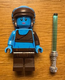 LEGO Star Wars Aayla Secura (75182) & Battle Droid (sw0001b) Minifigures
