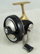 Old Vintage WRIGHT & MCGILL STREAM AND LAKE Spinning Reel - Unusual Design
