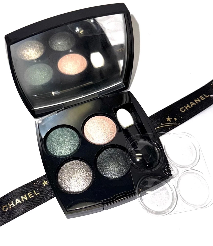 Chanel Les 4 Ombres Quadra Eyeshadow 232 Tisse Venitien  - Image 2 of 4