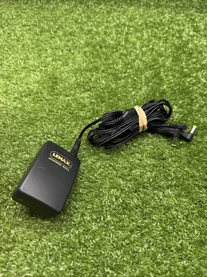 LEMAX SXB0451000GU Multi Power Adaptor 3 Outlets 1 Plug 4.5V 1000mA B045PUL.  d3