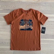 Boys Orange Under Armour Logo T-Shirt Size Medium NWT