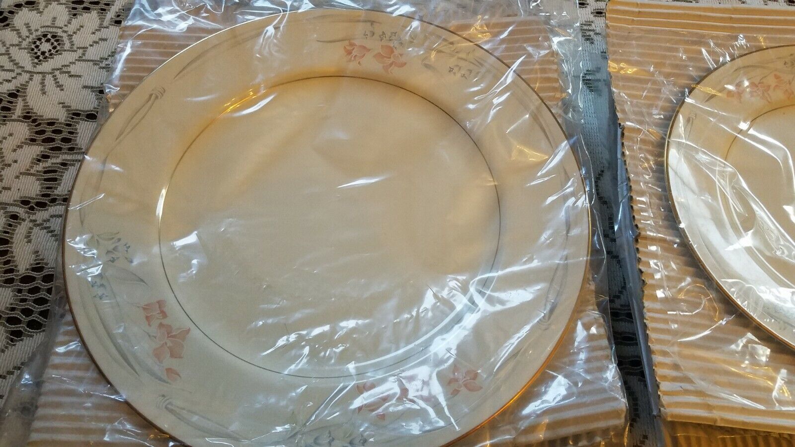 Picture 2 of 12