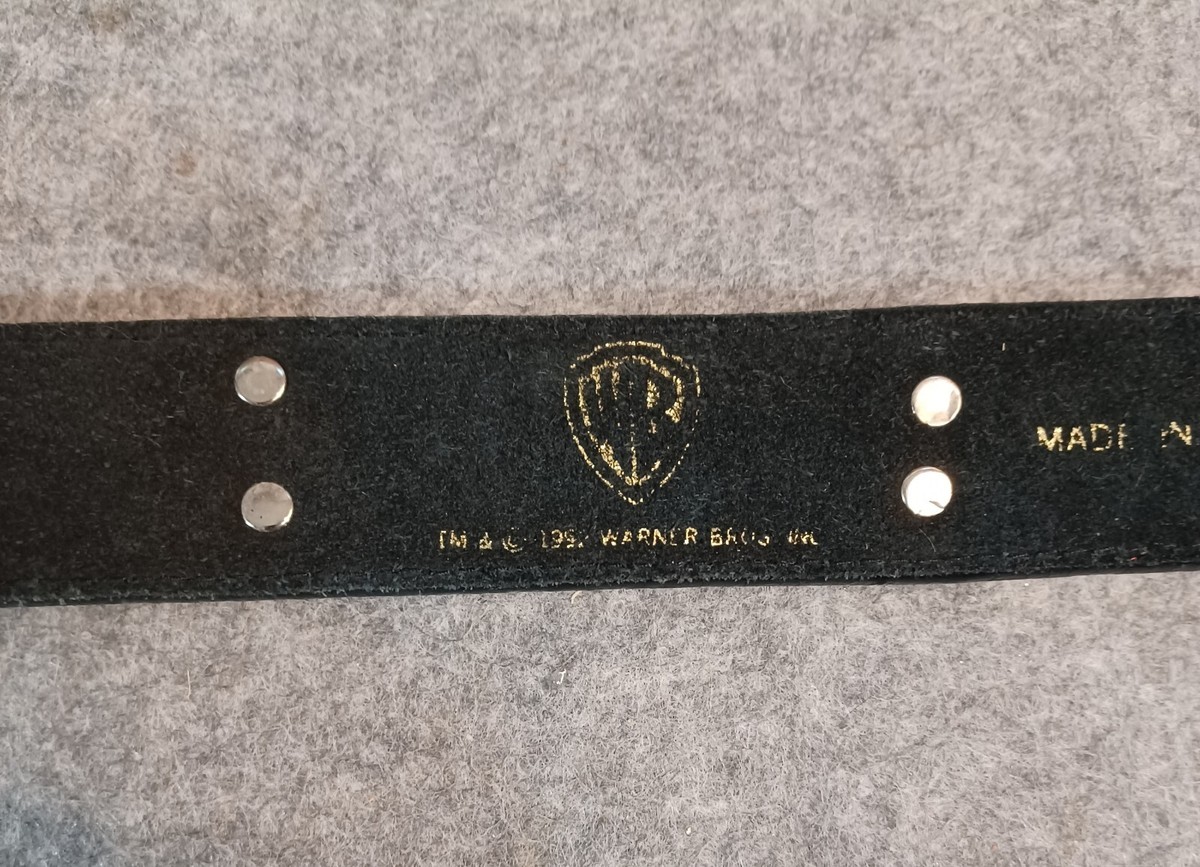 Vintage 1992 WB Looney Tunes Black Leather Belt w Metal 