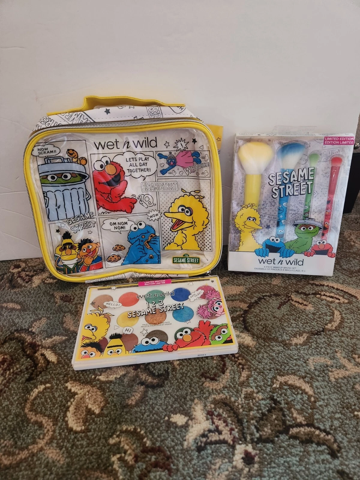 3 New Sesame Street Wet N Wild Makeup Bag, Brush Set & Palette For Eye & Face!