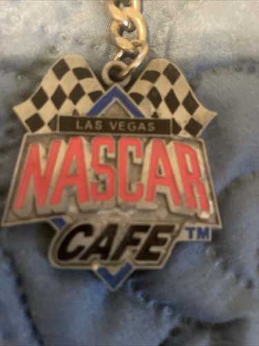 NASCAR Cafe Las Vegas Keychain Wincraft Checkered Flags - Picture 3 of 3