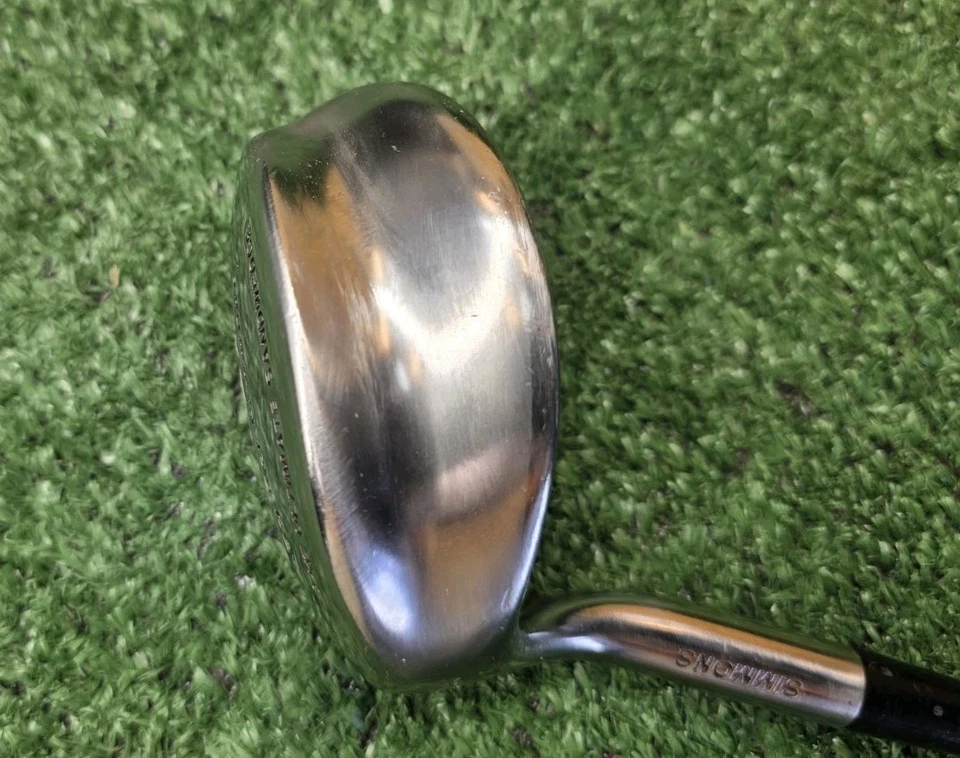 Left-Handed Alien Sport 'THE ULTIMATE SAND WEDGE' By Pat Simmons  - Image 2 of 4