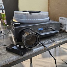 Kodak 760H Carousel Slide Projector Auto Focus With Carousel Stack Loader