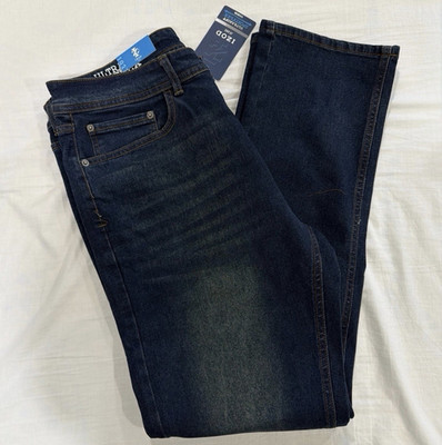 IZOD Men s Classic Straight Denim Jeans 32x30