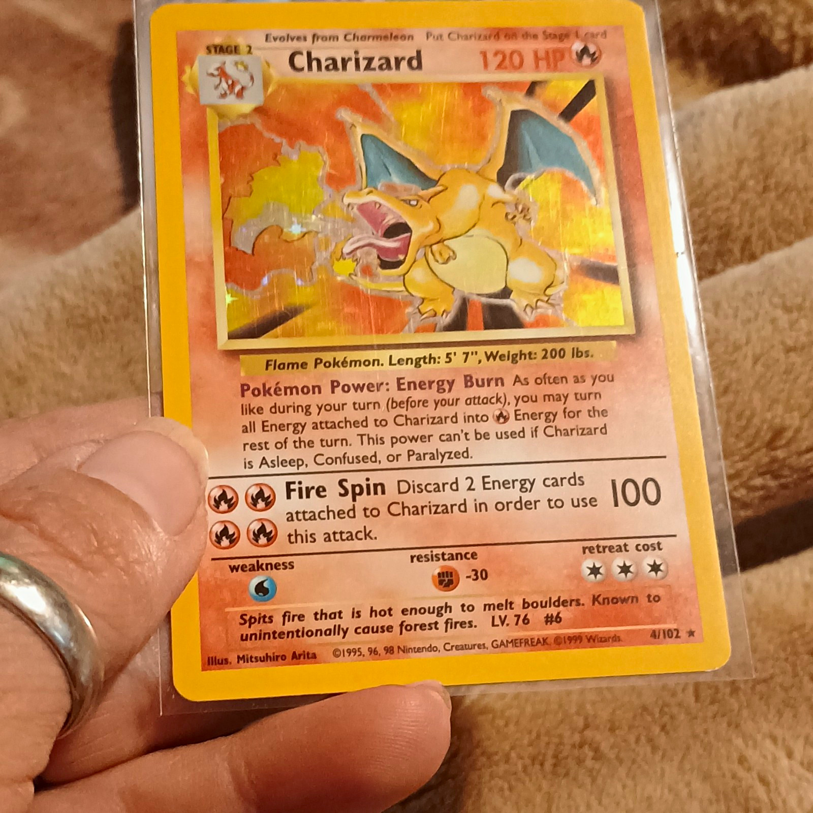 Charizard Base Set Holo Rare 4/102 English 1999 Wizards of the Coast