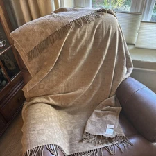 Frette Lambswool Throw Blanket Beige Tan Geometric Pattern Fringe 100% Lambswool