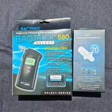 BACtrack S80 Professional Breathalyzer Plus 20 Count Mouthpieces NIB New