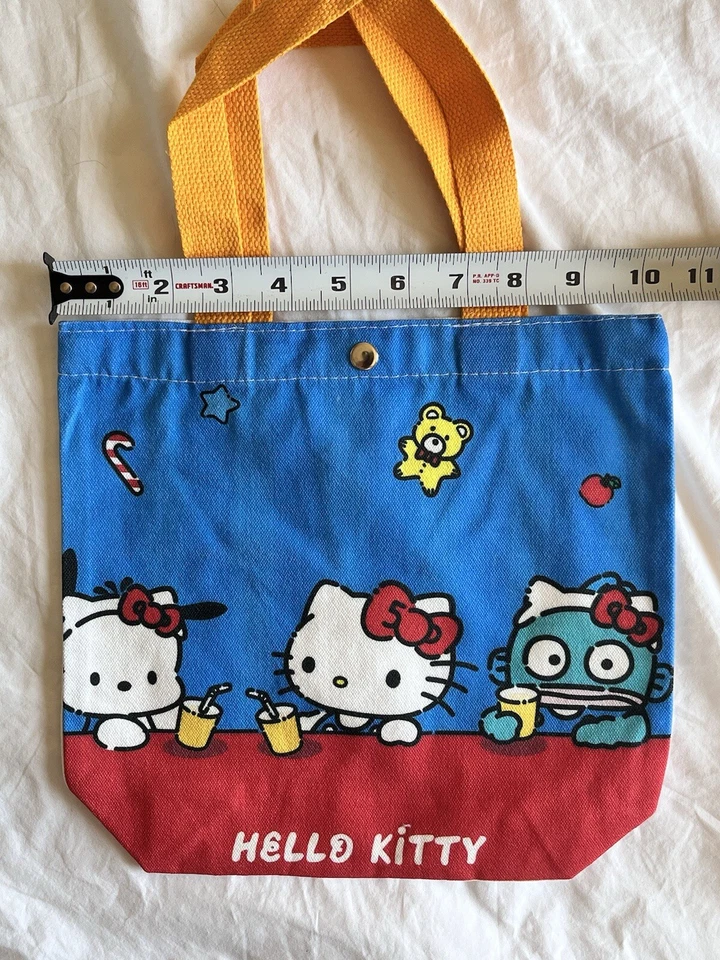 Lindo bolso de mano de lona brillante de Hello Kitty And Friends genial Foto 4 de 4