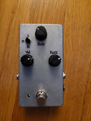 Bettywontbrand Fuzzrite guitar effect pedal fuzz