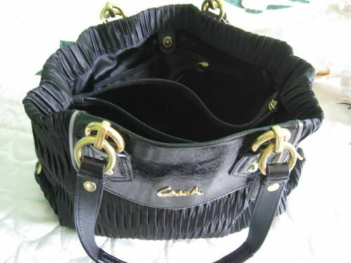 Bolso de mano satinado COACH Ashley B4/Negro F20050 Nuevo con etiqueta - Imagen 5 de 10