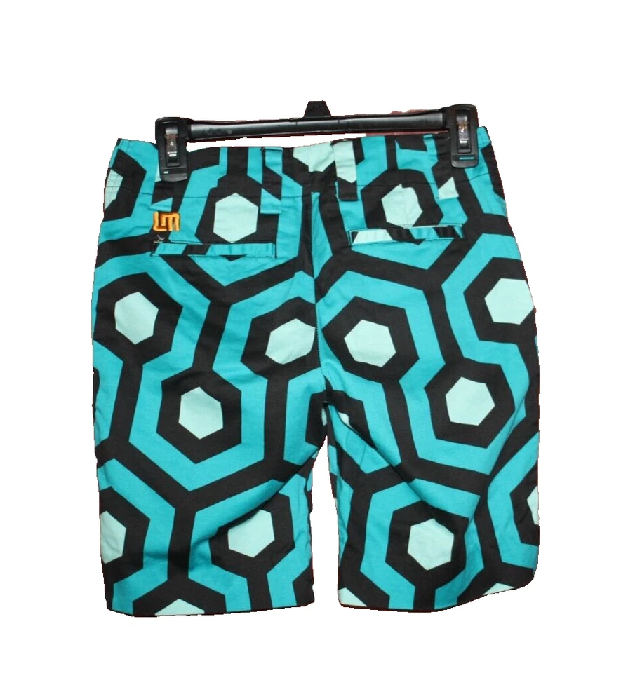 Loud Mouth Womens Bermuda Golf Shorts Size 2 Green/Black Geometric Print - Image 2 of 4