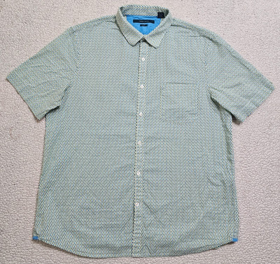 Perry Ellis Men's Slim Fit Button Up / Down Short Sleeve Dress Shirt Size XL