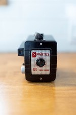 Spartus 120 Flash Camera Vintage Bakelite Box Camera   Roxmar Lens   Untested