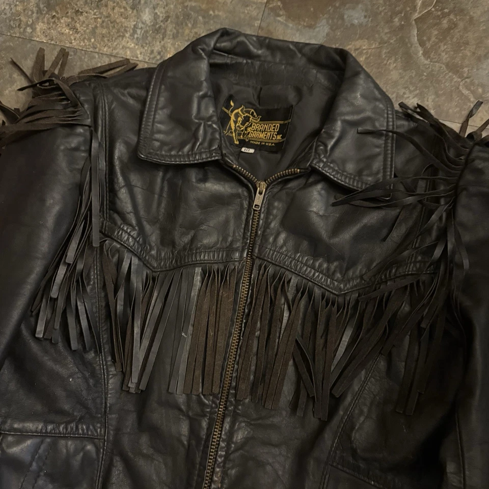 Chaqueta de cuero con flecos para mujer Branded Garments Gold Label 18 Foto 2 de 4