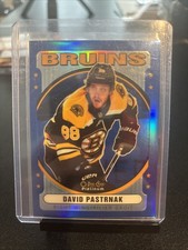 2021-22 O-Pee-Chee Platinum - Retro David Pastrnak #R-58 Rainbow Blue /199