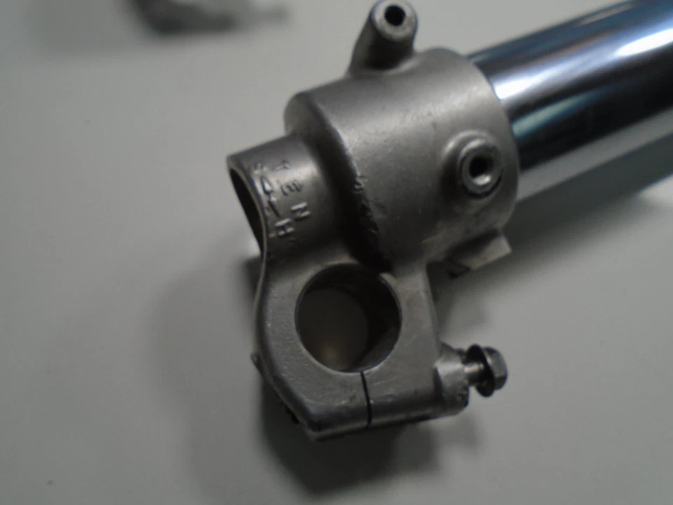 Kawasaki KX 250F 2007 horquilla delantera suspensión (E) 07 KX250F 07-08 Foto 4 de 4