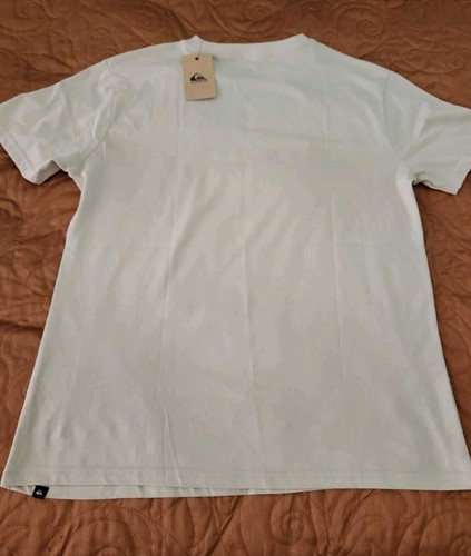Quiksilver T-Shirt - NWT Boys Size XL 18/20 Overcast - Picture 2 of 6